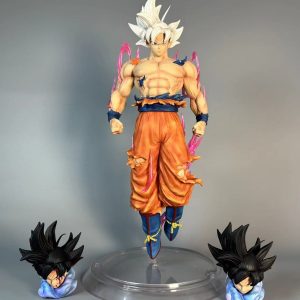Dragon-Ball-Ultra-Instinct-Goku-Statue-Battle-Damaged-White-God-Form-with-Triple-Head-Sculpts-(SSJ-Blue/God-of-Destruction/UI-Sign)