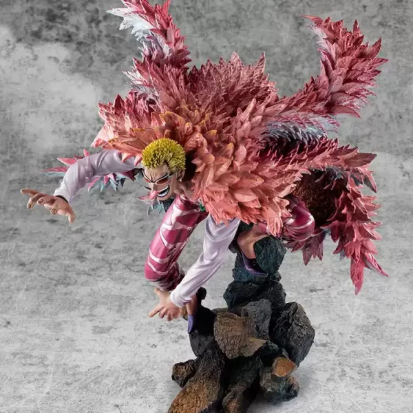 ONE PIECE Doflamingo "Heavenly Yaksha" Statue - Image 7