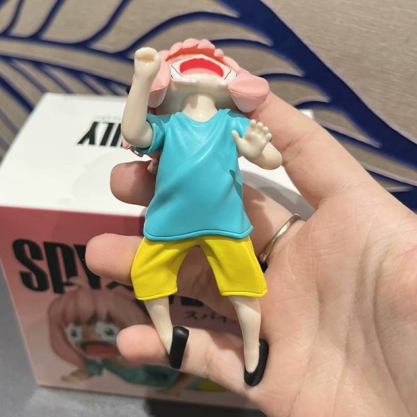 Spy-x-Family-Ichiban-Kuji-Crying-Anya-Figure-Lying-Pose-Anime-Collectible-for-Car-&-PC-Case-Decor