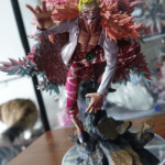 ONE PIECE Doflamingo "Heavenly Yaksha" Statue photo review