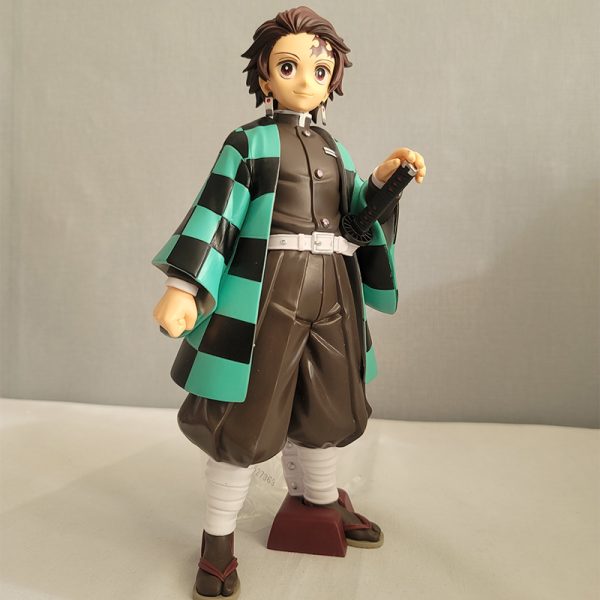Official Licensed Tanjiro Kamado Gros Figure - Image 7