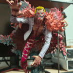 ONE PIECE Doflamingo "Heavenly Yaksha" Statue photo review