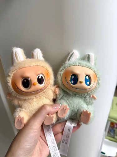 LABUBU 2.0 Heartfelt Macaron Vinyl Plush Figure photo review